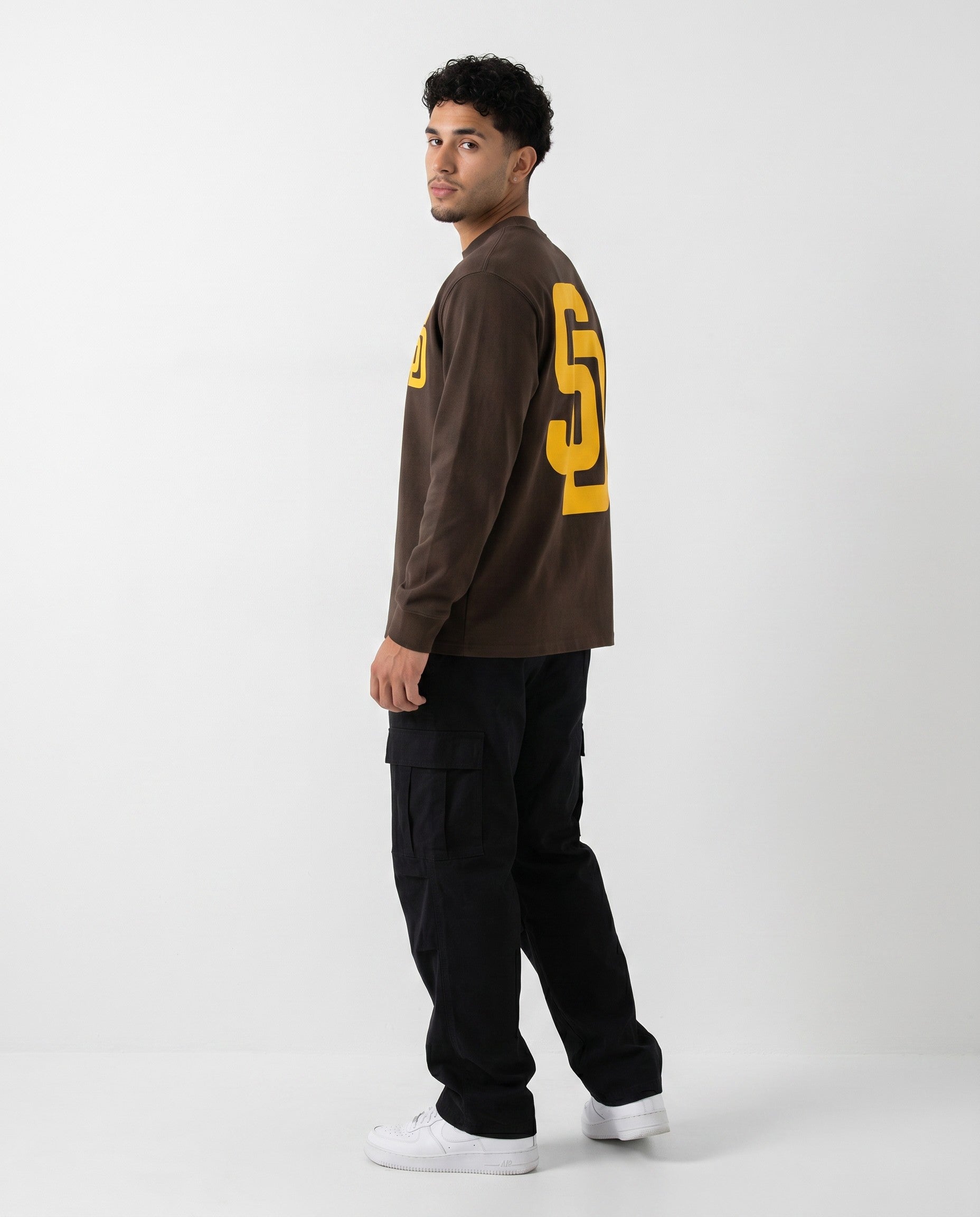 Bootleg SD Longsleeve - Editorial Image