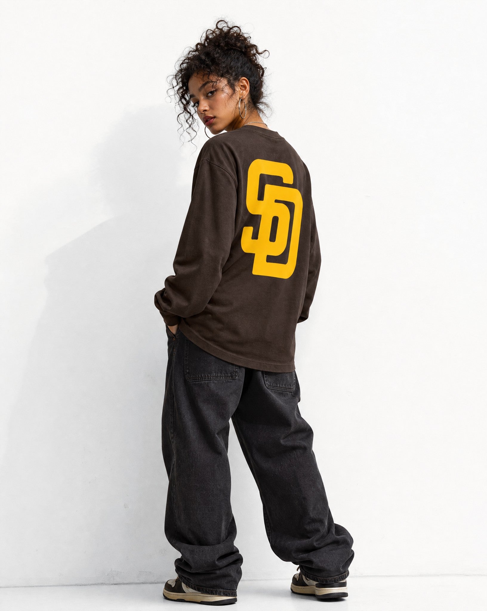 Bootleg SD Longsleeve - Editorial Image