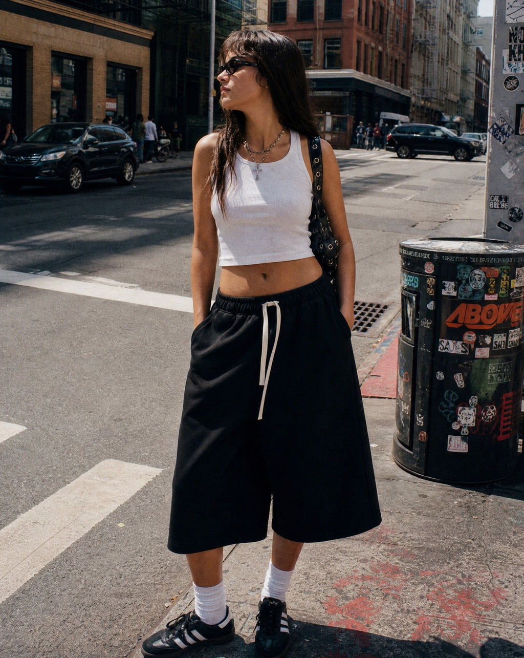CORE 360 GSM 34 Leg Pants in Black - Lifestyle Image