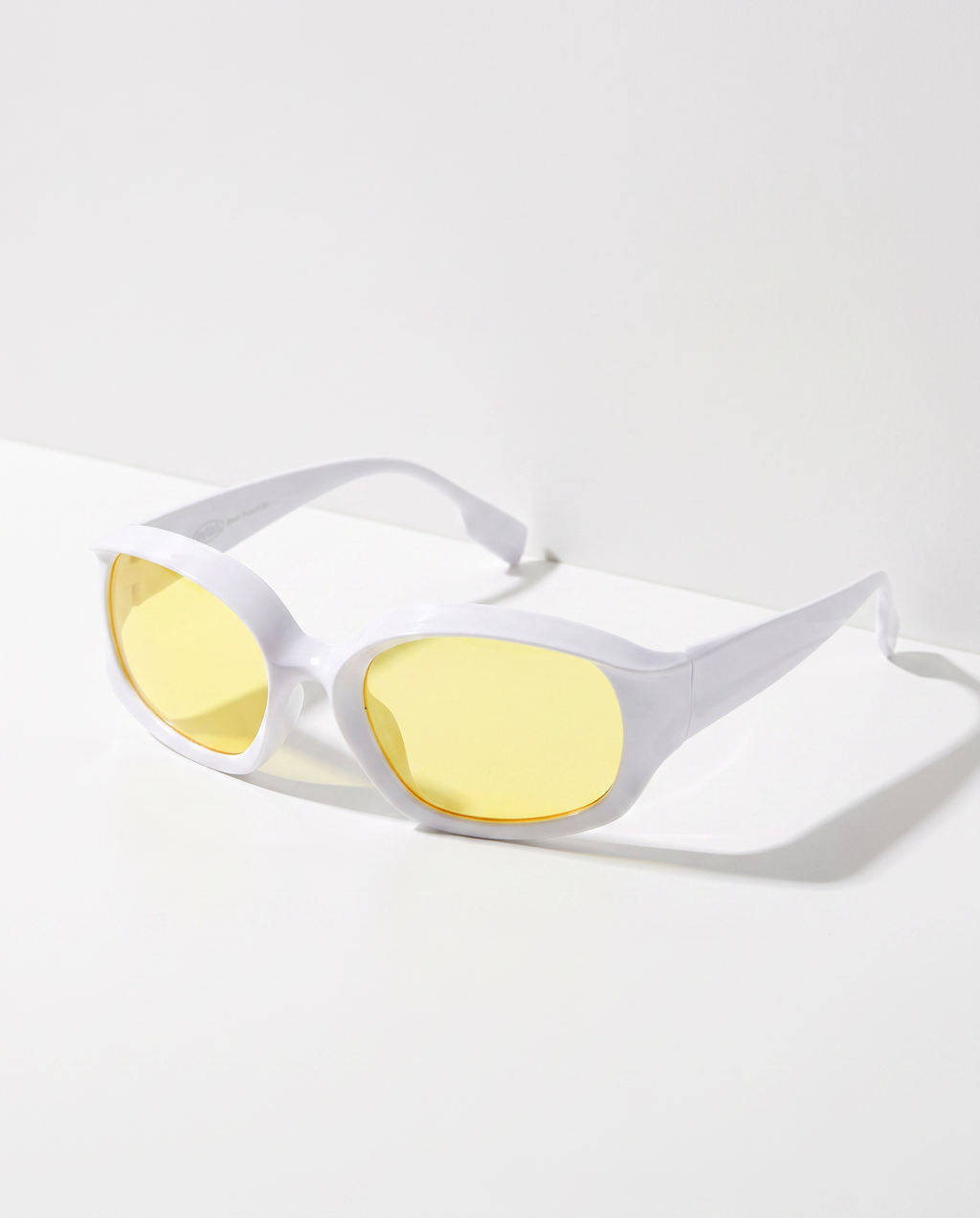 Circa Sunglasses in White