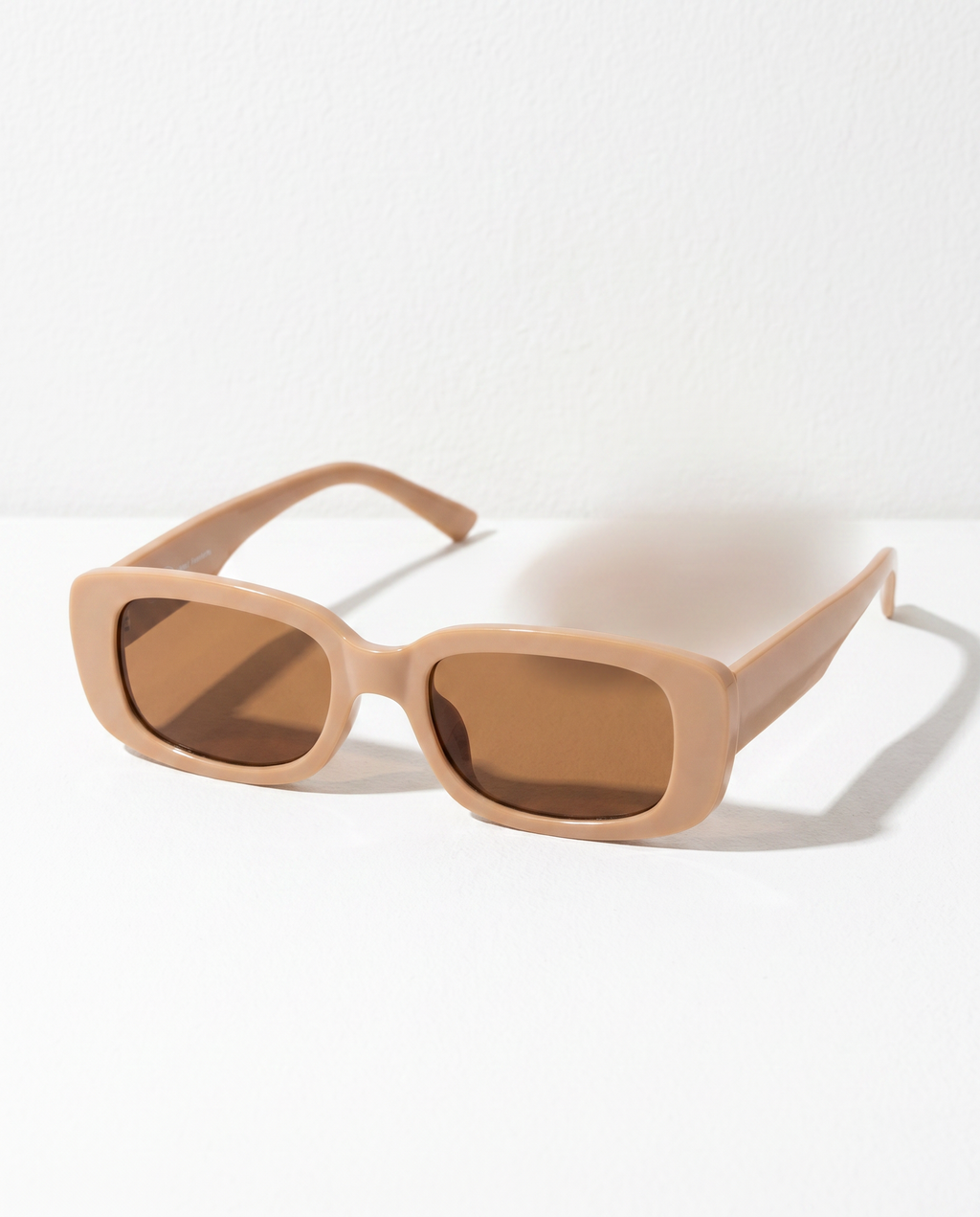 Downtown Sunglasses in Cocoa