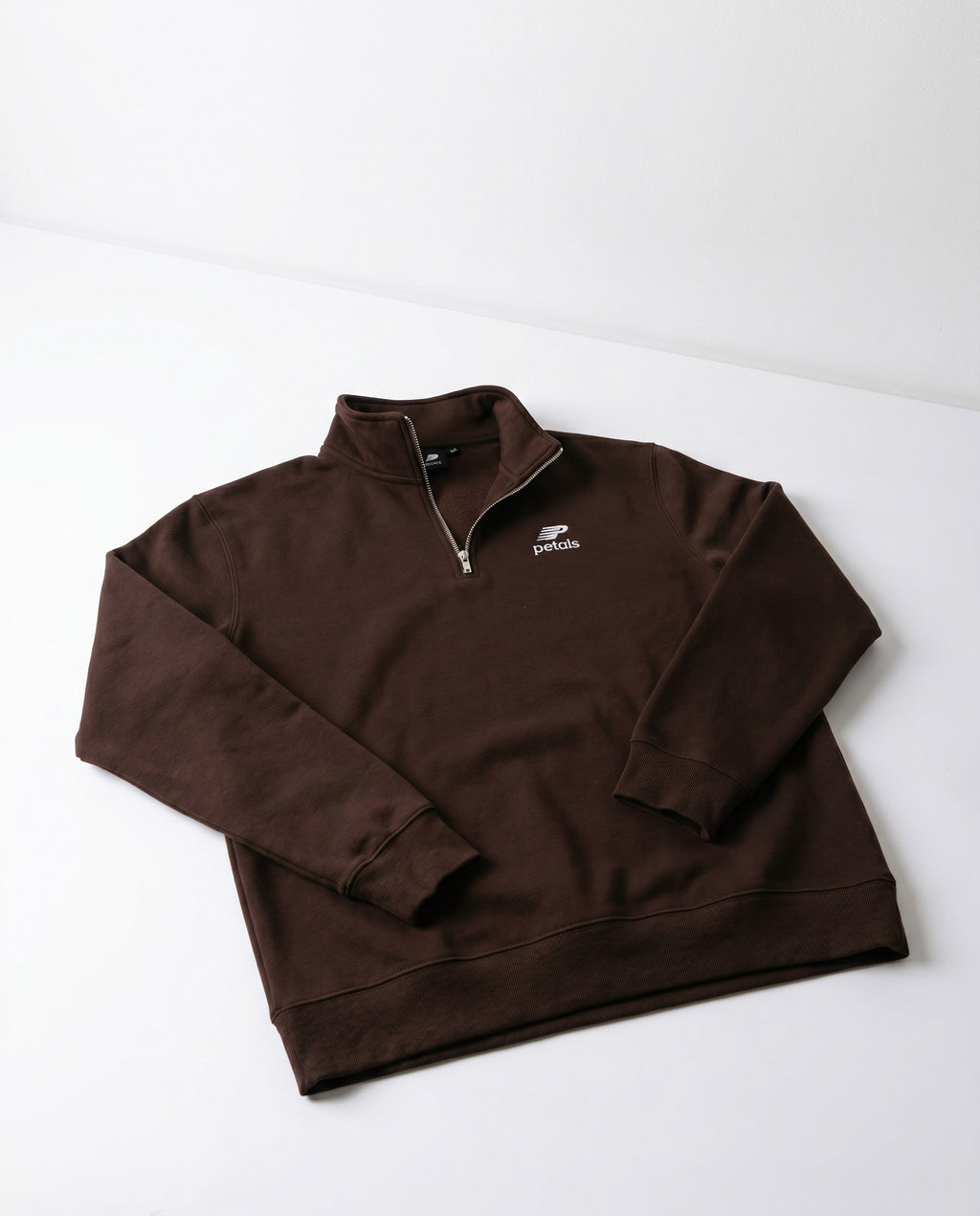 Find Balance 14 Zip in Brown - White Wall Product