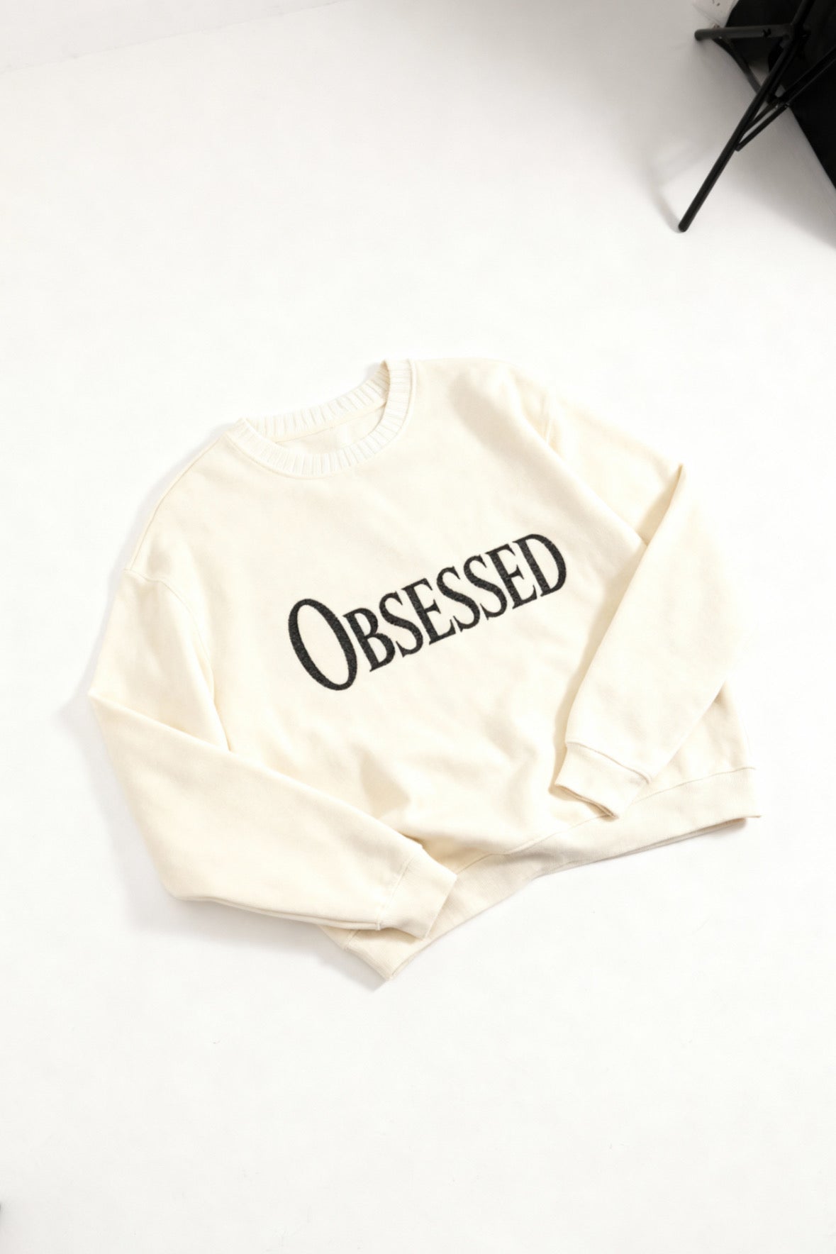 Obsessed Knitted Sweatshirt in Cream
