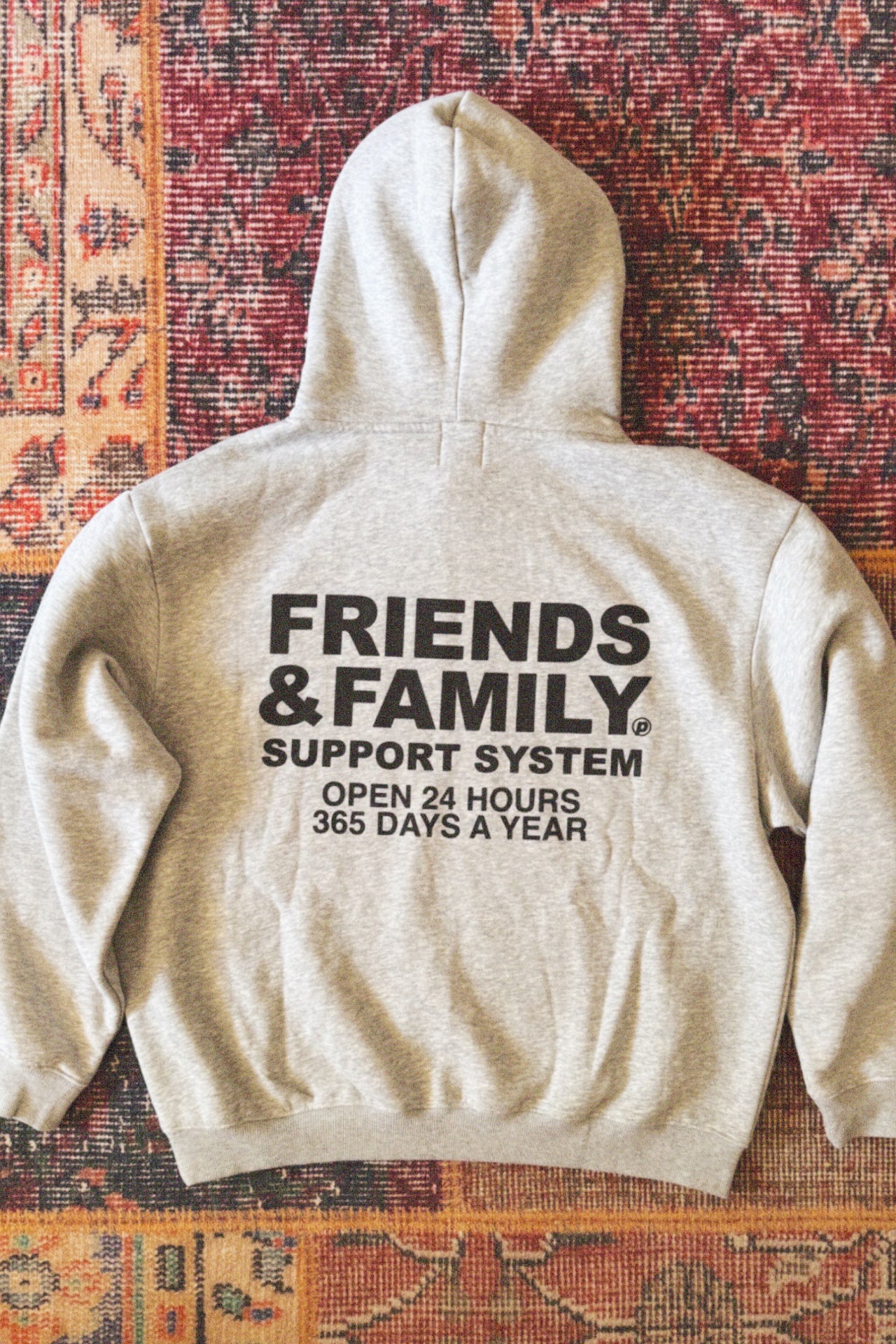 F&F Box Hoodie in Grey