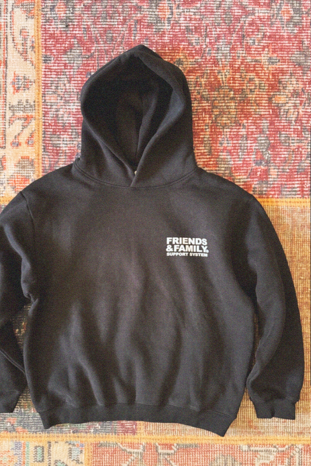 F&F Box Hoodie in Black
