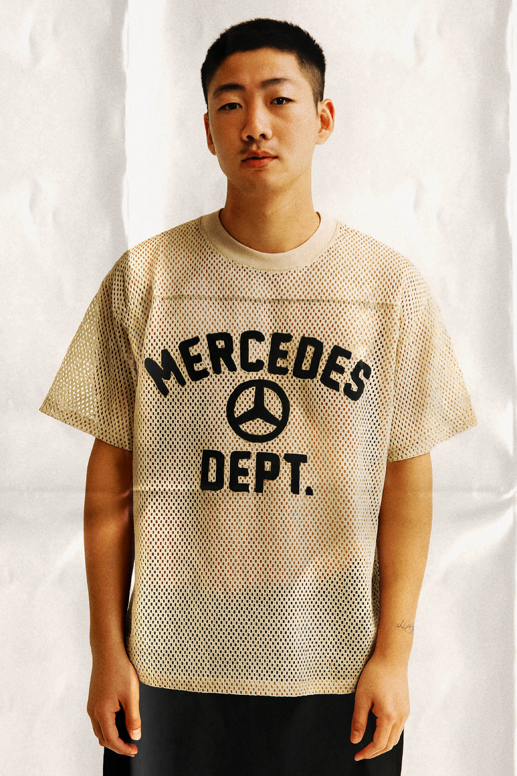 MB Dept. Mesh Tee in Sand