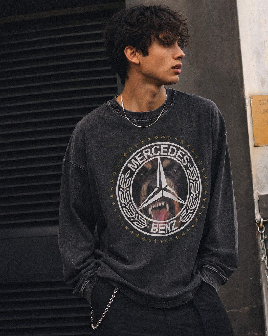 MB Rottweiler Longsleeve - Lifestyle Image