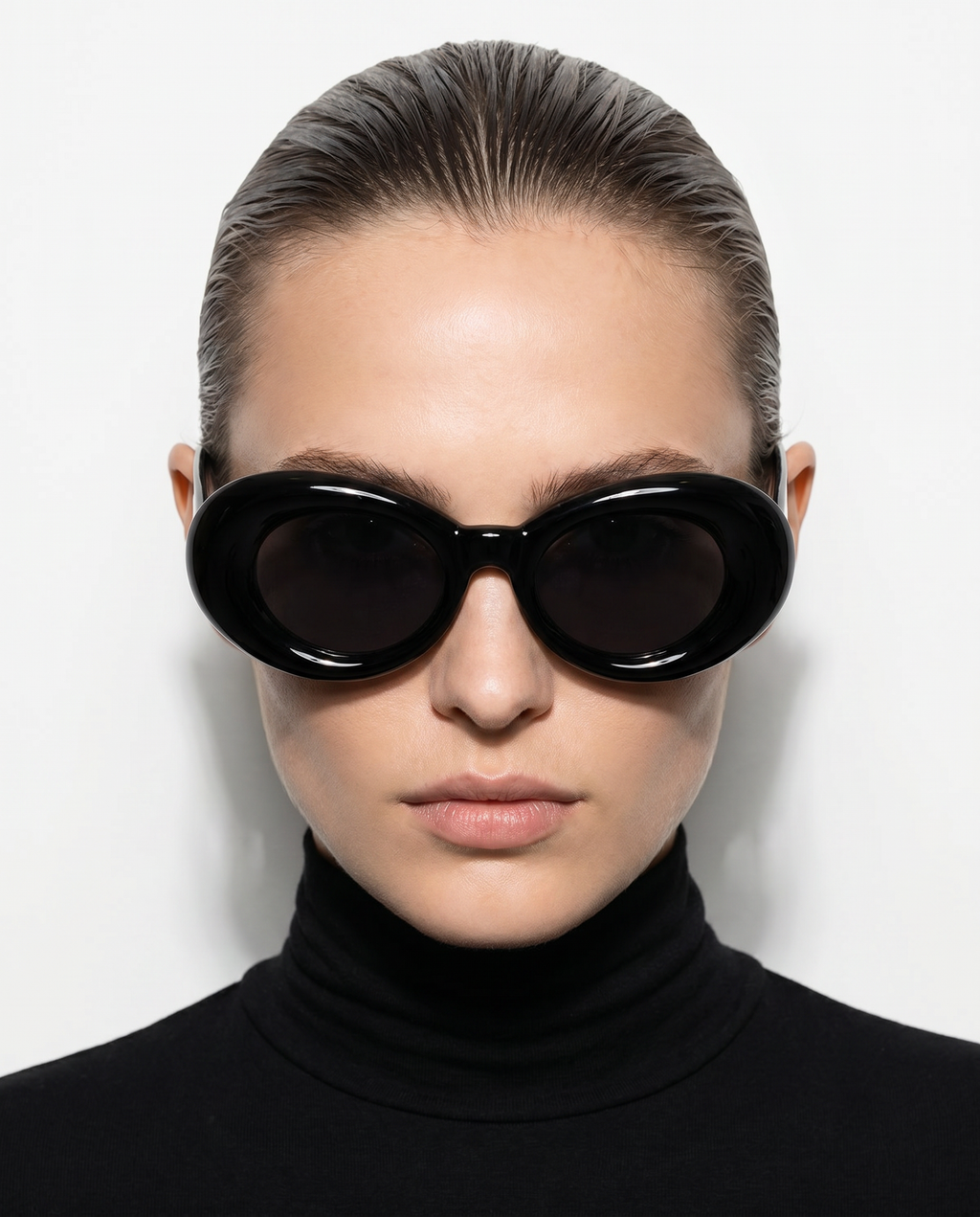 Nevermind Puff Sunglasses in Black