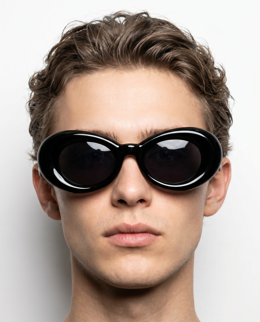 Nevermind Puff Sunglasses in Black