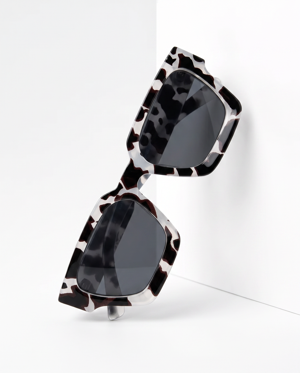Optimistics Sunglasses in Milk Tortoise