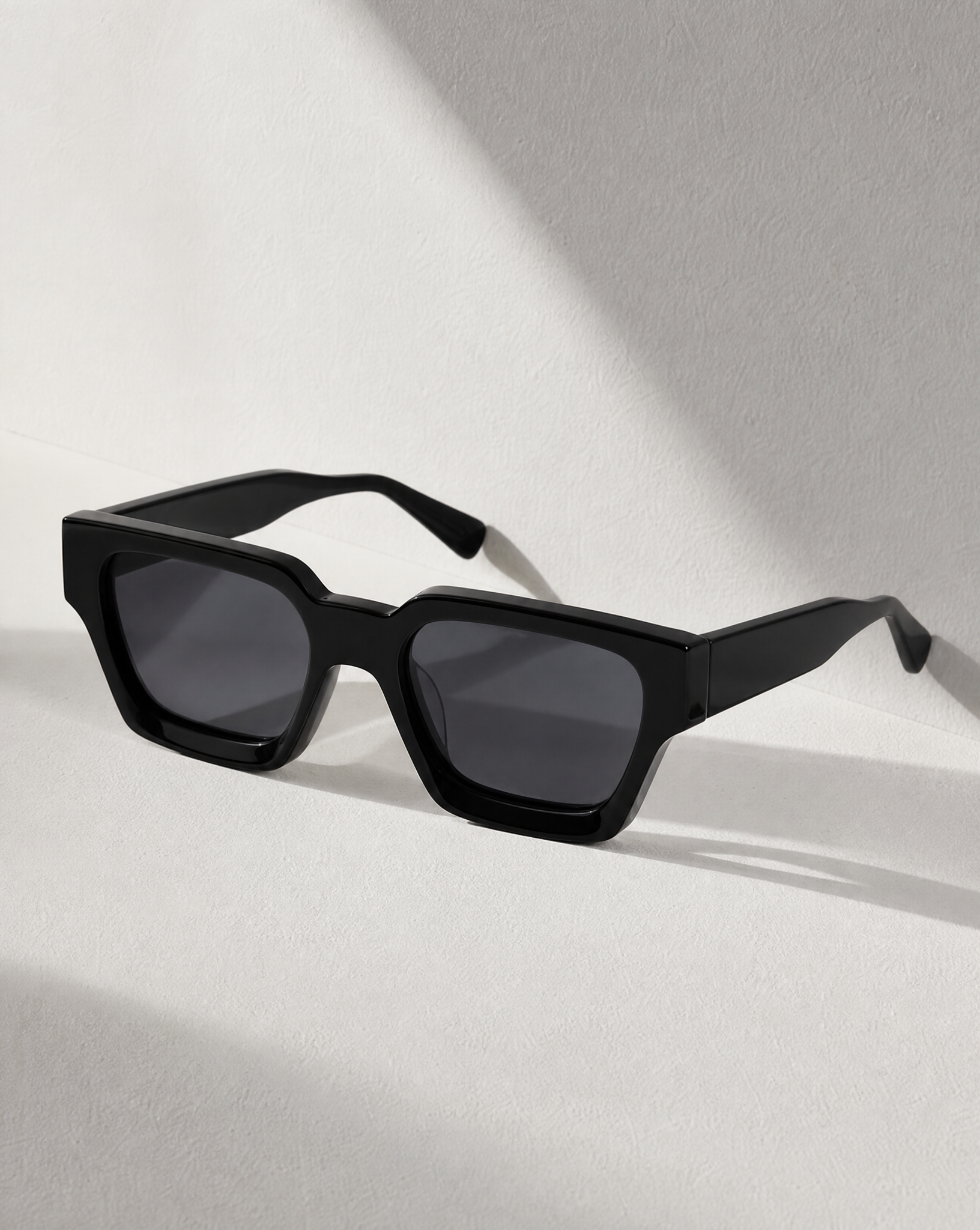 Optimistics Sunglasses in Black