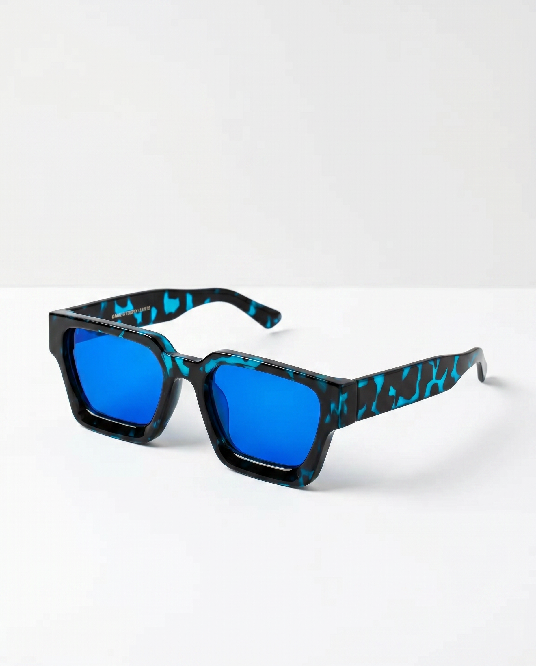 Optimistics Sunglasses in Cobalt Tortoise