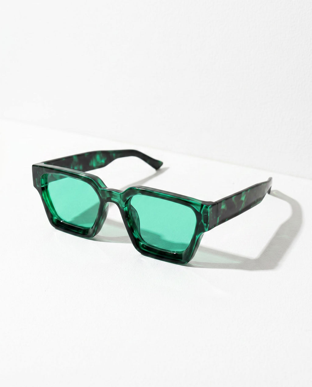 Optimistics Sunglasses in Emerald Tortoise