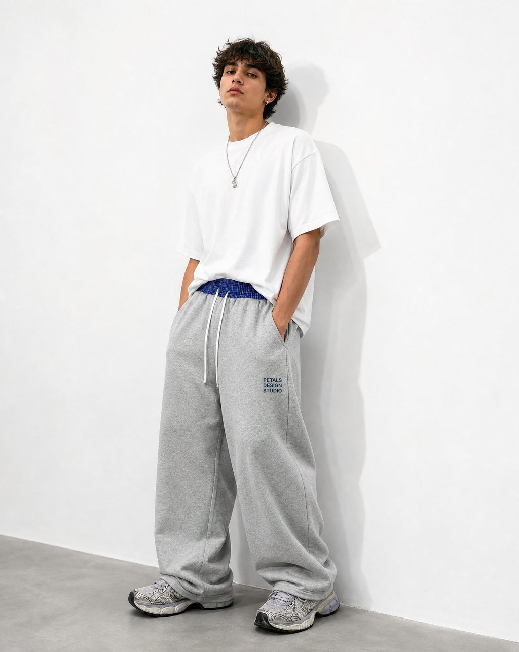 Petals Boxer Sweats in Grey - Editorial Image