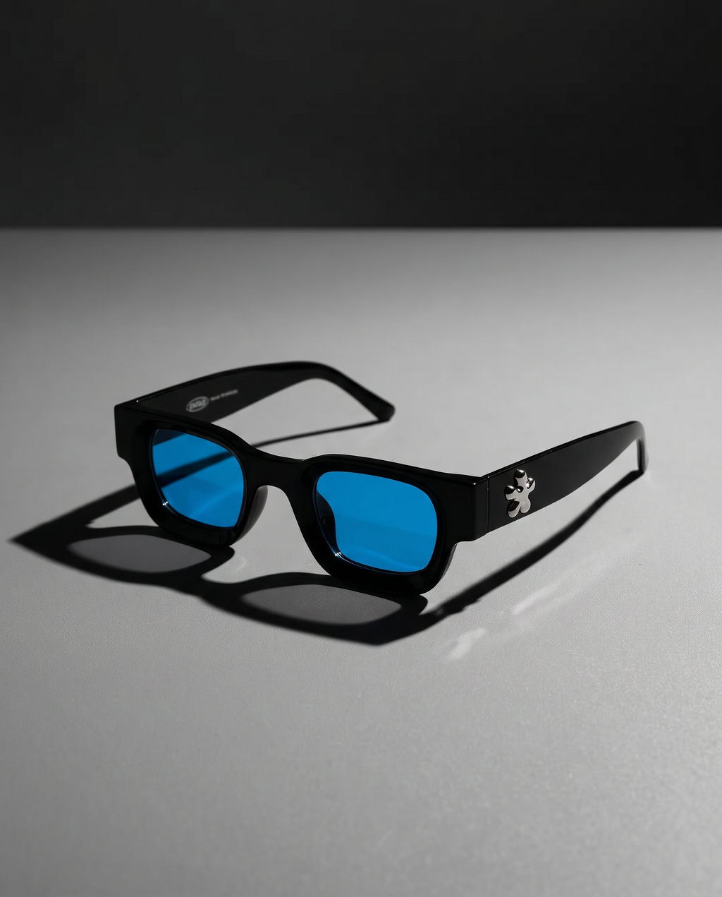 Rooney Sunglasses in Blue