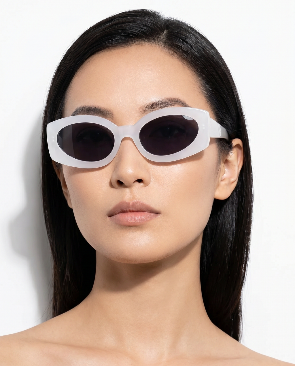 Sol Sunglasses in Bone