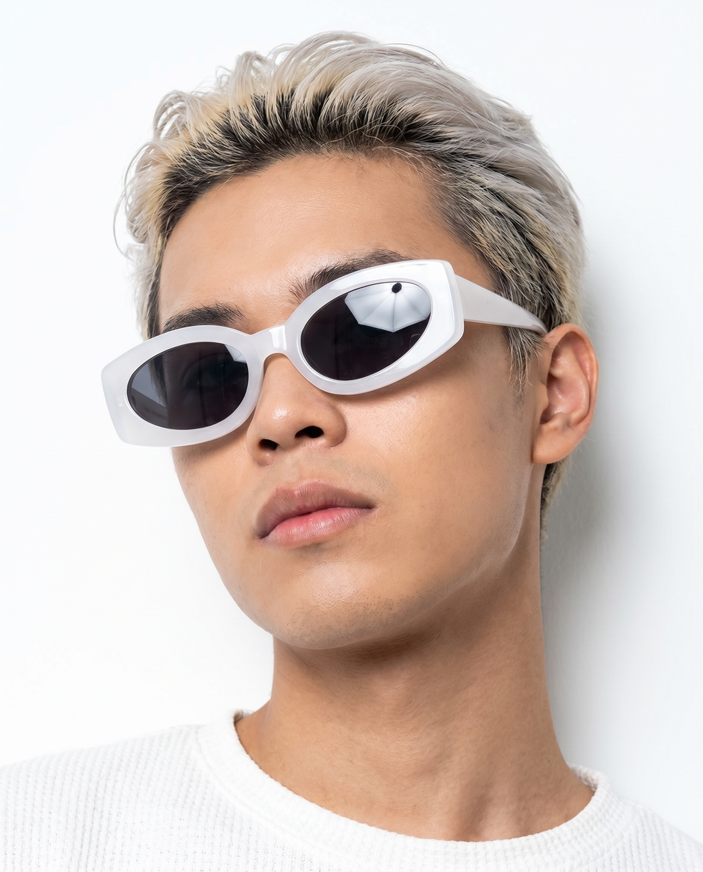 Sol Sunglasses in Bone