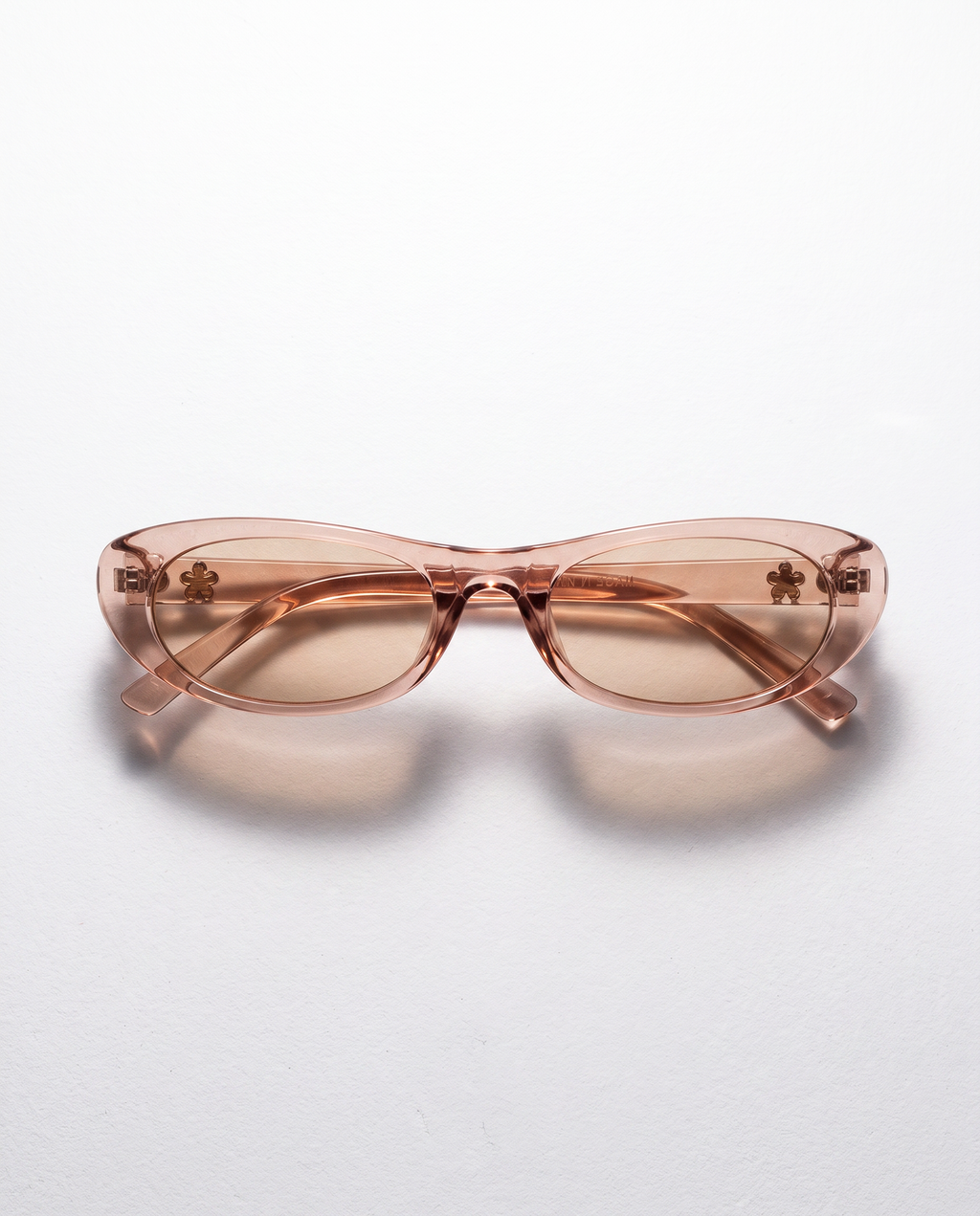 Svelte Sunglasses in Blush