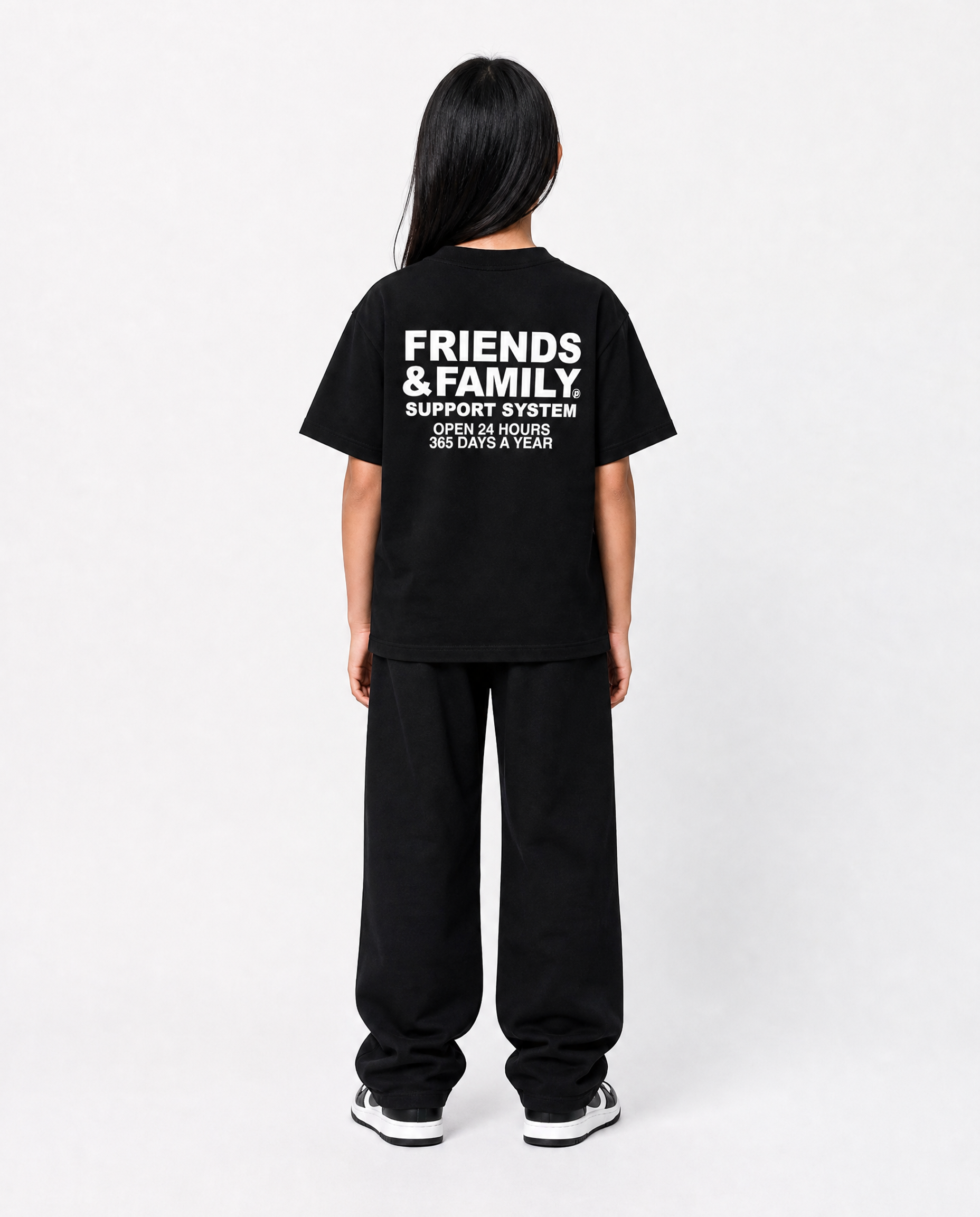 F&F *Youth Tee in Black