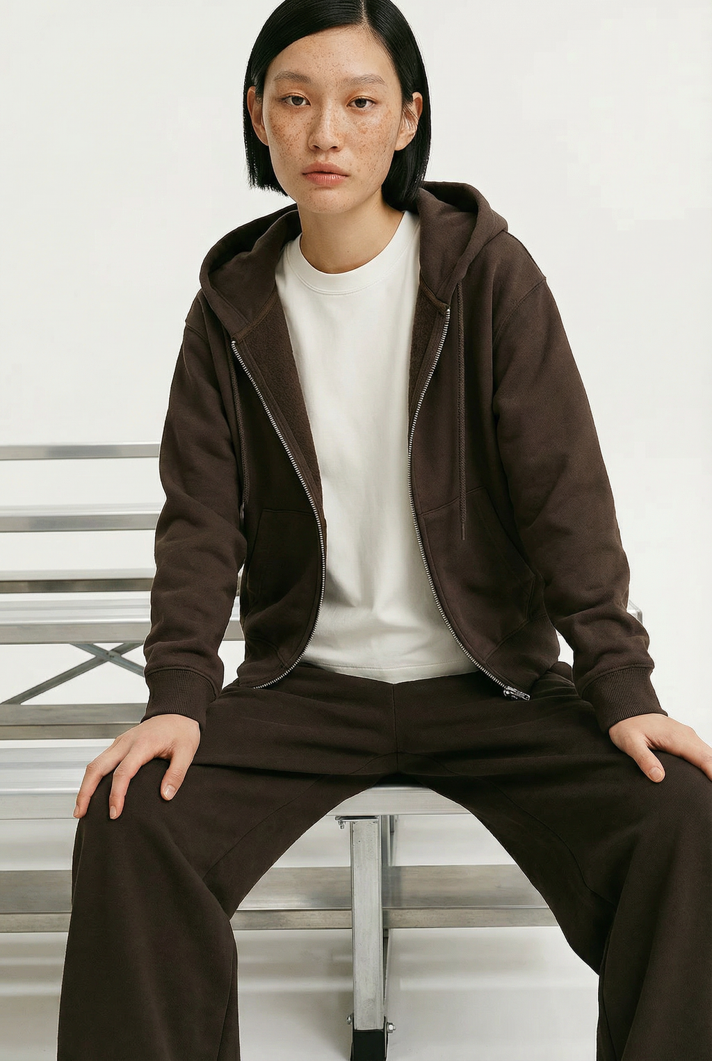 CORE: 380 GSM Box Zip Hoodie in Chocolate