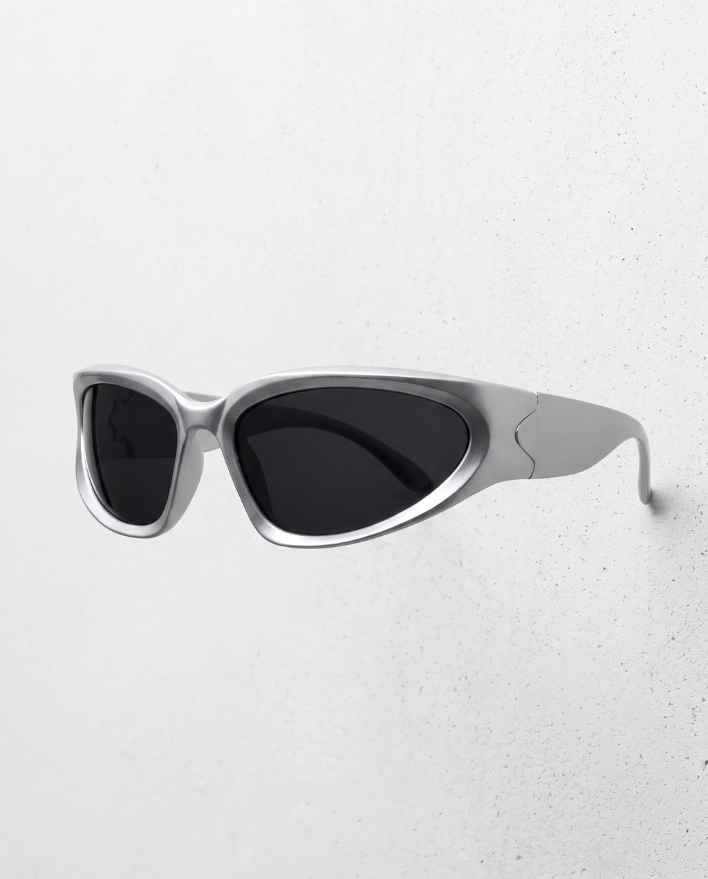 Y2000 Sunglasses in Silver